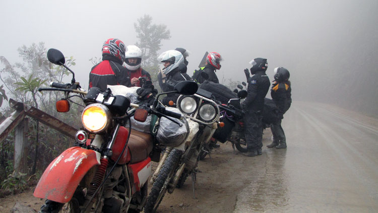 The Lemmings Motorcycle Club member ride in Vietnam