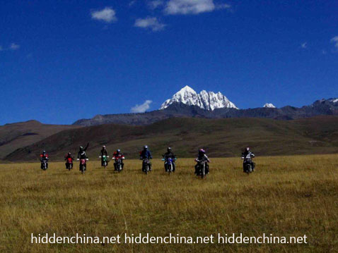 Hidden China Motorcycle Tour 11 Days