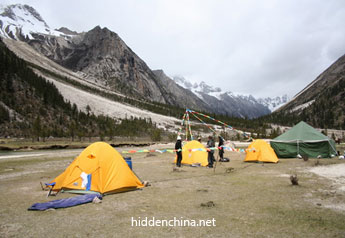 China Trek And Climbing Holiday 18 Days