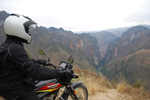 Ha Giang motorcycle exploring
