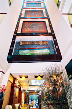 Kim Tuc Hotel Front in Hanoi