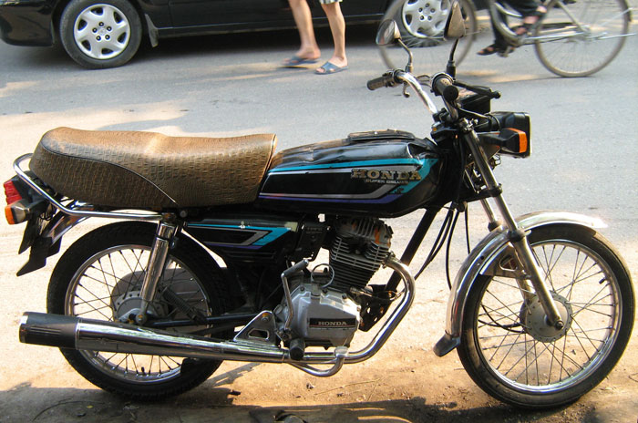 Honda GL100 105cc