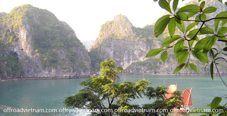 Cruising Halong Bay, a Vietnam's World Heritage Site. From Offroad Vietnam.