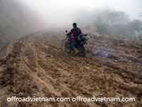 Vietnam dirtroad ride