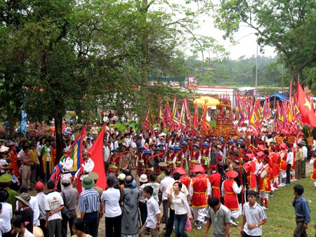 Vietnam's Hung King Temple Festival 2007